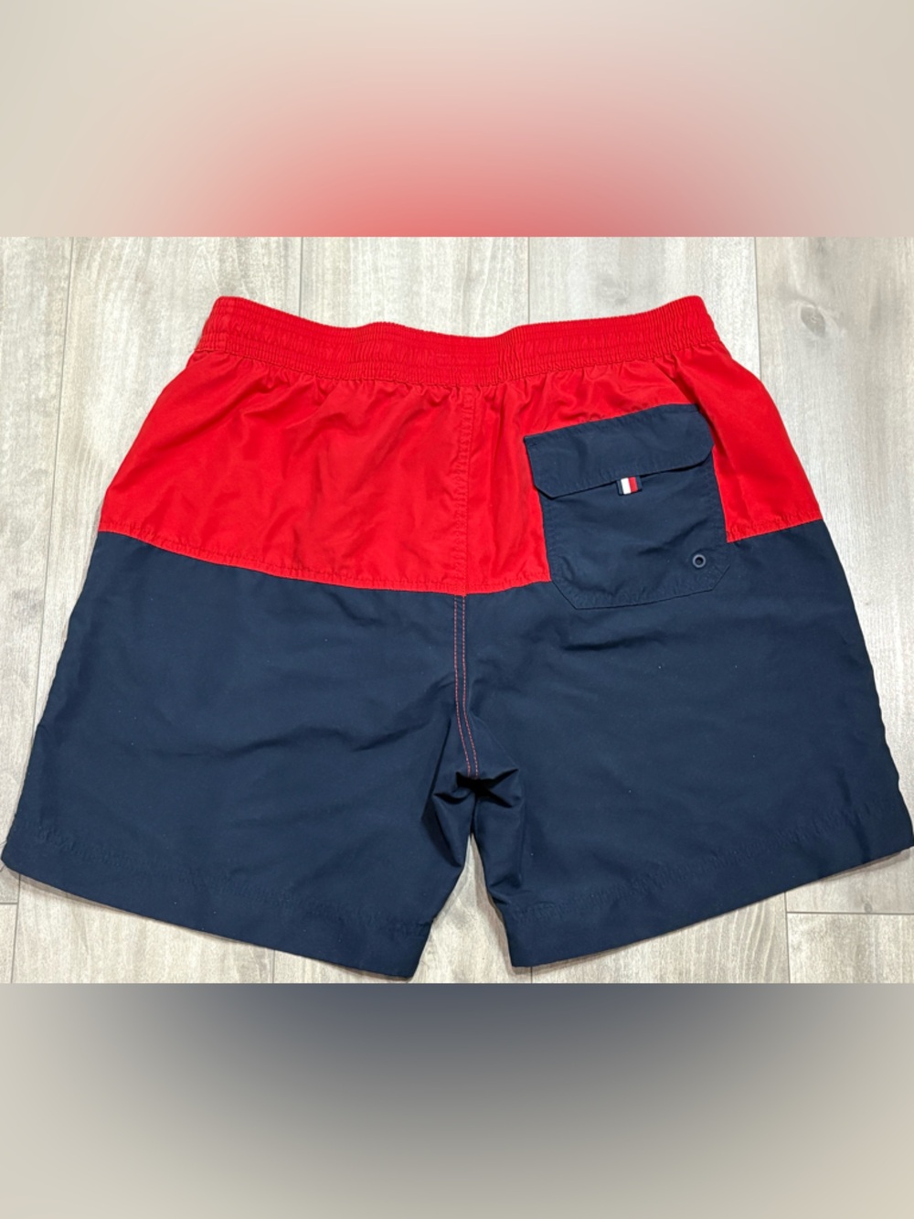 Tommy Hilfiger Red and Navy Mesh-Lined Swim Shorts Size XL - Picture 2 of 7